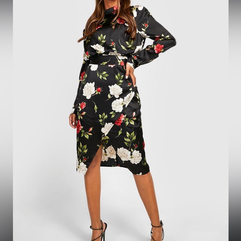 NEW Beautiful Black floral wrap dress. Size 10.